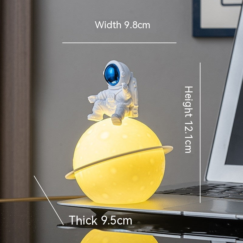 Astronaut Small Night Lamp Table Decoration