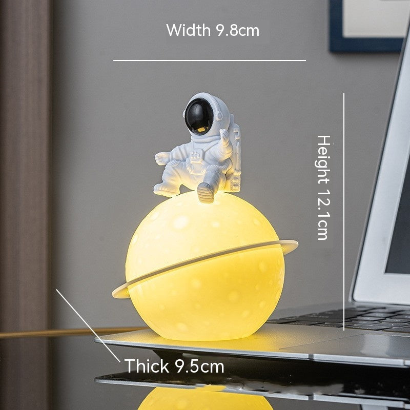 Astronaut Small Night Lamp Table Decoration